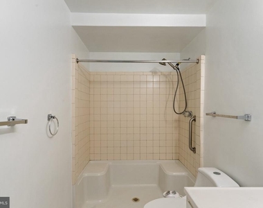 6703 Oak Drive - Photo Thumbnail 28