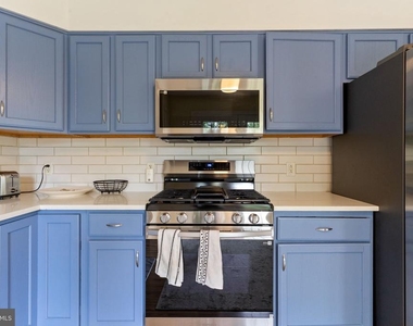 6703 Oak Drive - Photo Thumbnail 6