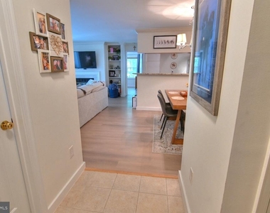 2220 Springwood Drive - Photo Thumbnail 31