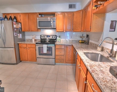 2220 Springwood Drive - Photo Thumbnail 47