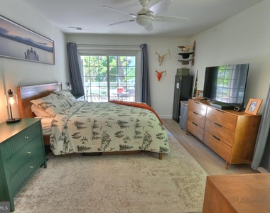 2220 Springwood Drive - Photo Thumbnail 36