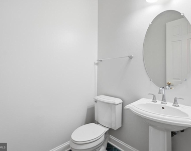 5285 Meadow Estates Drive - Photo Thumbnail 12