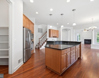 5285 Meadow Estates Drive - Photo Thumbnail 19