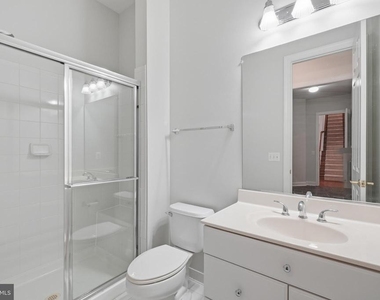 5285 Meadow Estates Drive - Photo Thumbnail 21