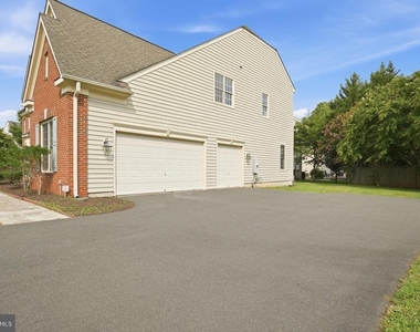 5285 Meadow Estates Drive - Photo Thumbnail 46