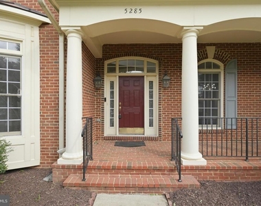 5285 Meadow Estates Drive - Photo Thumbnail 3