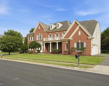 5285 Meadow Estates Drive - Photo Thumbnail 2