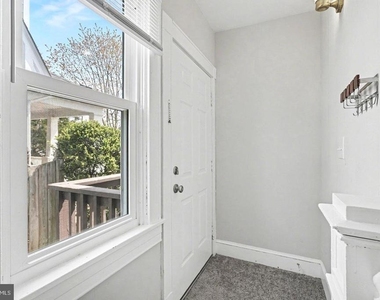 803 Wolfe Street - Photo Thumbnail 22
