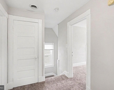 803 Wolfe Street - Photo Thumbnail 9