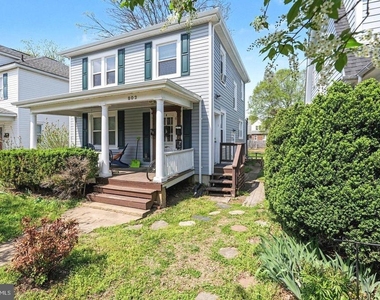 803 Wolfe Street - Photo Thumbnail 1