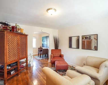 230 Evans Lane - Photo Thumbnail 3