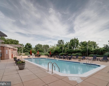 3101 N Hampton Drive - Photo Thumbnail 35