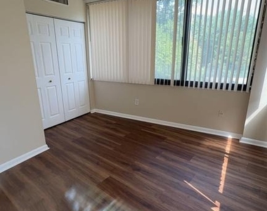 6301 Stevenson Avenue - Photo Thumbnail 17