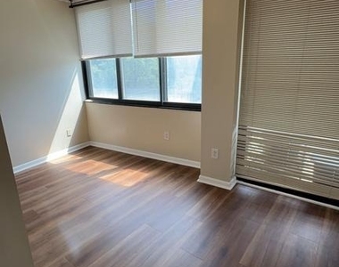 6301 Stevenson Avenue - Photo Thumbnail 14