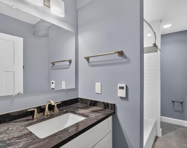 2227 N Lexington Street N - Photo Thumbnail 19