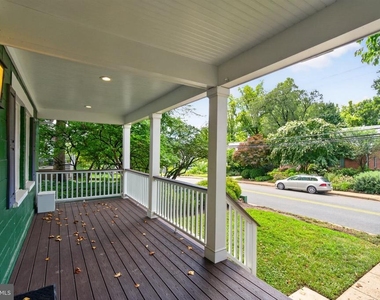 2227 N Lexington Street N - Photo Thumbnail 2