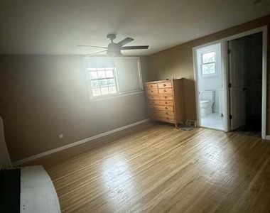 814 Kendrick Street - Photo Thumbnail 17