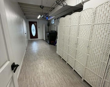 814 Kendrick Street - Photo Thumbnail 30