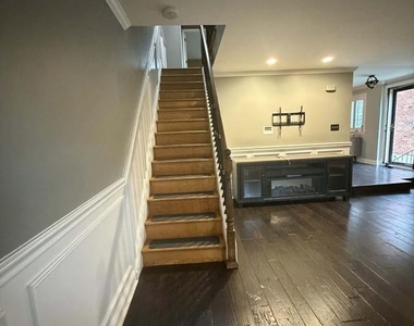 814 Kendrick Street - Photo Thumbnail 5