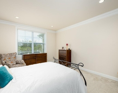 3031 N Spurway Drive - Photo Thumbnail 18