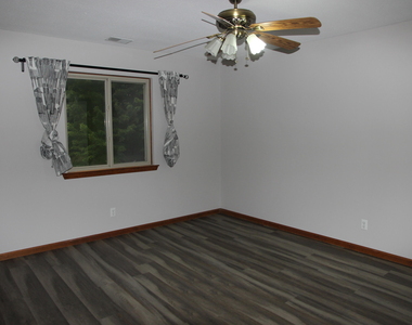 2396 Quarterback Court - Photo Thumbnail 4