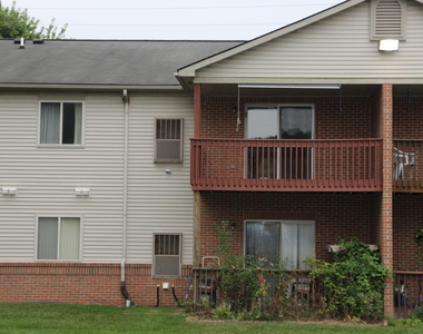 2396 Quarterback Court - Photo Thumbnail 1