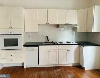 434 S 52nd Street - Photo Thumbnail 1