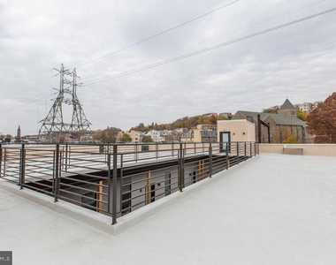 4304 Cresson Street - Photo Thumbnail 15