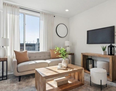 2200 E Somerset Street - Photo Thumbnail 1