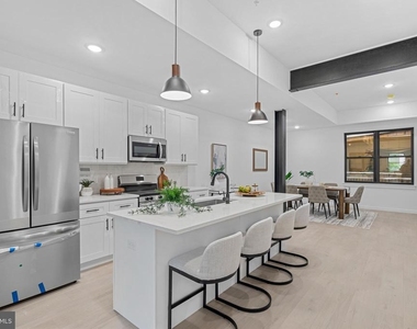 3211 Cedar Street - Photo Thumbnail 10