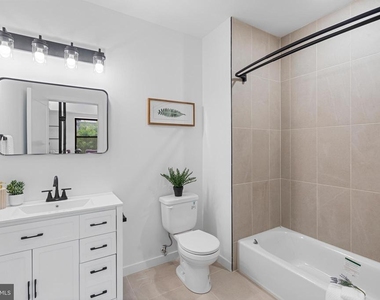 3211 Cedar Street - Photo Thumbnail 14