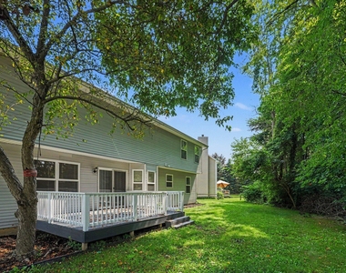 2124 Quail Run Drive - Photo Thumbnail 24