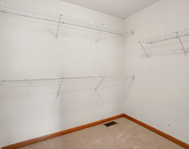 2124 Quail Run Drive - Photo Thumbnail 15