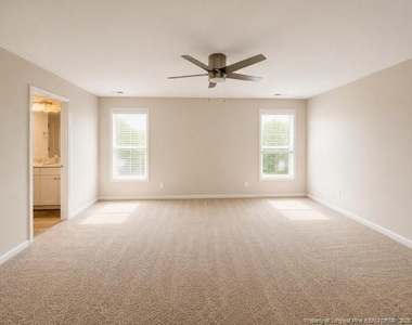 4032 Shire Street - Photo Thumbnail 12