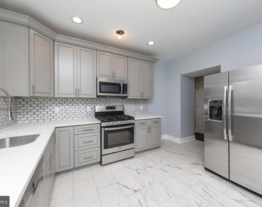 4354 Cresson Street - Photo Thumbnail 2