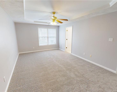 3004 Bolla Drive - Photo Thumbnail 10
