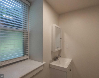 6649 Blakemore Street - Photo Thumbnail 4