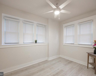 6649 Blakemore Street - Photo Thumbnail 6