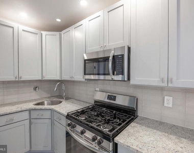 6649 Blakemore Street - Photo Thumbnail 27
