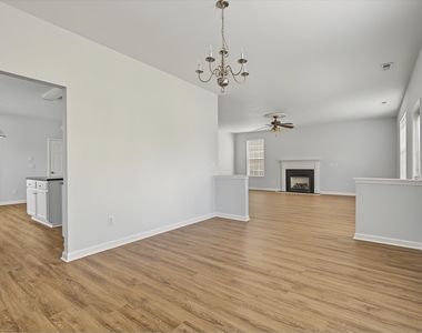 201 Hope Valley Road - Photo Thumbnail 11