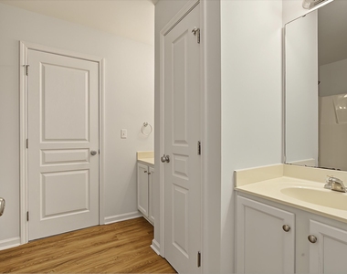 201 Hope Valley Road - Photo Thumbnail 24