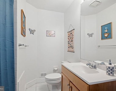 1613 Green Street - Photo Thumbnail 8