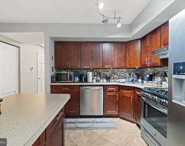 6925 Sprague Street - Photo Thumbnail 10