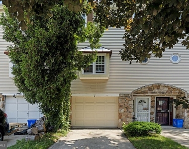 6925 Sprague Street - Photo Thumbnail 1