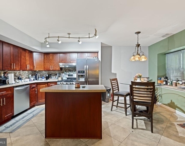 6925 Sprague Street - Photo Thumbnail 7
