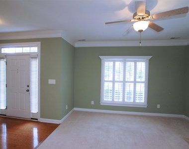 217 Anniston Court - Photo Thumbnail 16