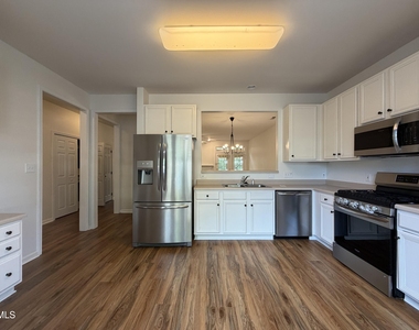 803 Knightsborough Way - Photo Thumbnail 1