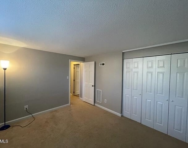 101 Indigo Drive - Photo Thumbnail 17