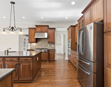 8228 Clarks Branch Drive - Photo Thumbnail 14