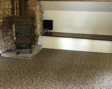 2215 Bustard Road - Photo Thumbnail 4
